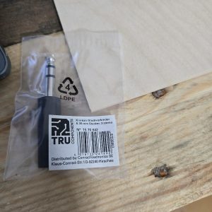 TRU Components – nový pájecí 6,35 mm stereo jack konektor